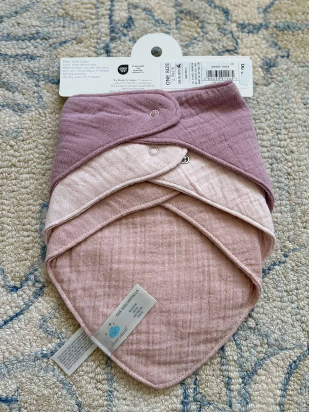 NWT cloud island Cotton Muslin Bandana Bibs in Mauve, Blush, Light Pink 3-Pack